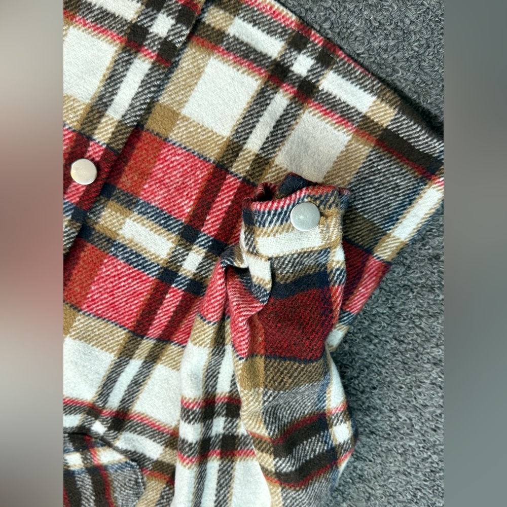 Plaid Button-Up Shacket - Picture 5 of 8
